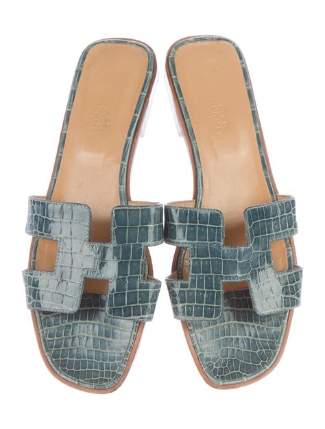 hermes oran alligator|Hermes Oran Sandal Marine Alligator Leather .